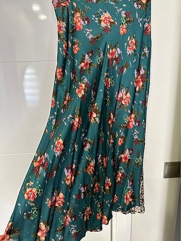 Zara saten etek