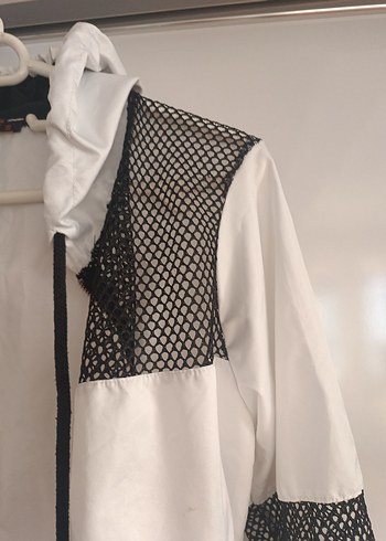 Beyaz Kısa Spor Kadın eşofman üstü - Görsel 3