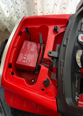 Kırmızı Elektrikli Çocuk Araba - Görsel 7