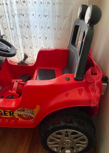 Kırmızı Elektrikli Çocuk Araba - Görsel 2