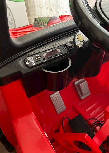 Kırmızı Elektrikli Çocuk Araba - Görsel 5