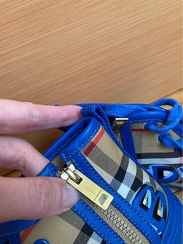 29 Beden Burberry çoçuk ayakkabı