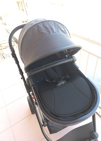 Joell Siyah Bebek Arabası