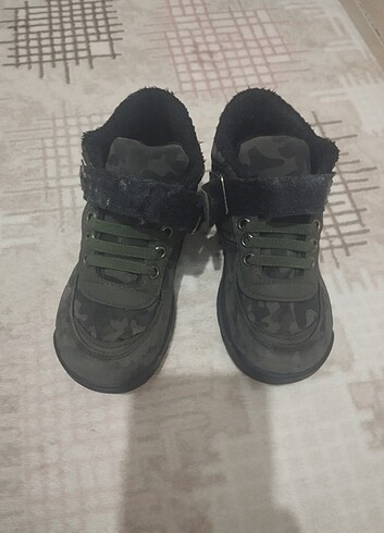 Erkek çocuk bot  - Görsel 4