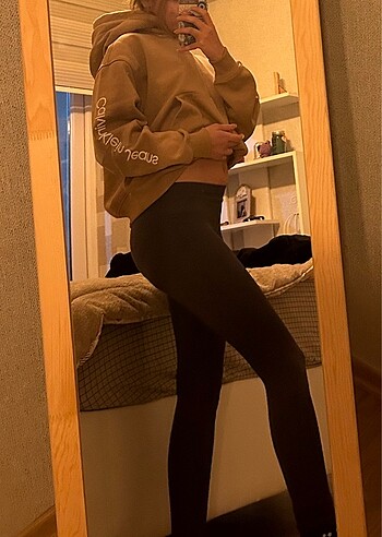 Calvin klein sweatshirt