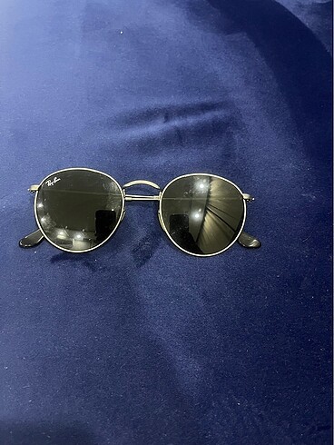 Rayban güneş gözlüğü