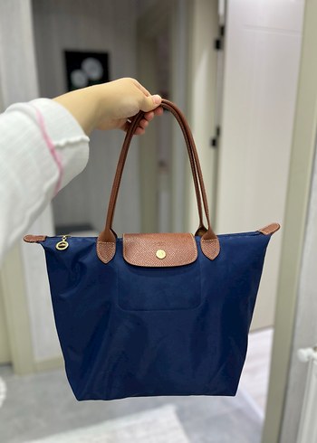 Longchamp