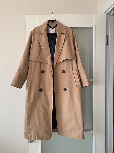 Mango trenchcoat
