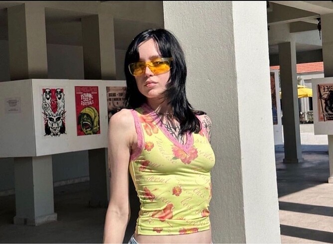 Dantel detay crop