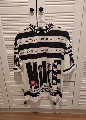 Nike Erkek Beyaz Baskılı Tişört - Görsel 2