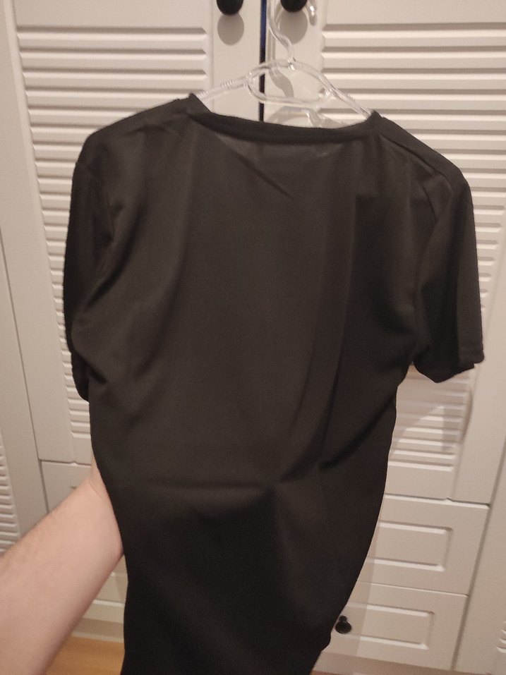 UNDERAMOUR  Siyah Baskılı Kısa Kollu Tişört - Görsel 3