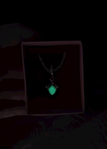 Ateşböceği Charm Kolye - Görsel 3