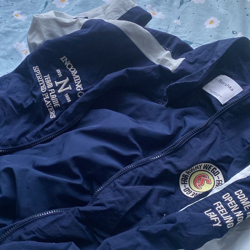 Lacivert Atletik Kesim Kadın Yağmurluk - Görsel 4