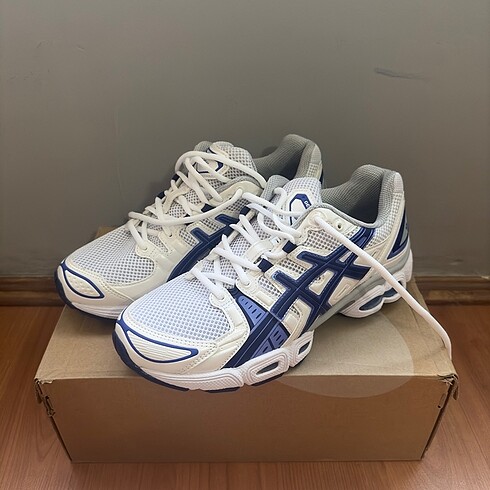 Asics Gel-Nimbus 9