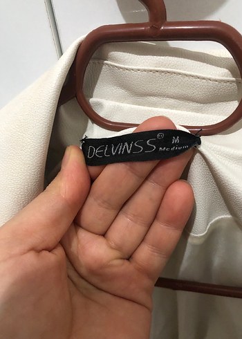 Beyaz Kadın Deri Ceket - Görsel 2