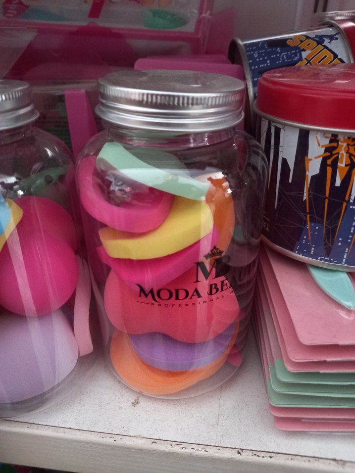 Renkli Makyaj Süngerleri - Moda Beauty - Görsel 2