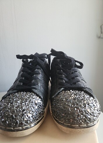 Adidas ayakkabı