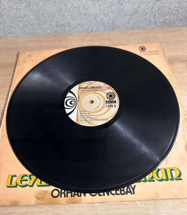 Orhan Gencebay - Leyla ile Mecnun 33 lük Dönem LP - Görsel 4