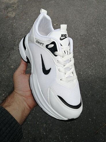 Nike NİKE KADIN SPOR AYAKKABI