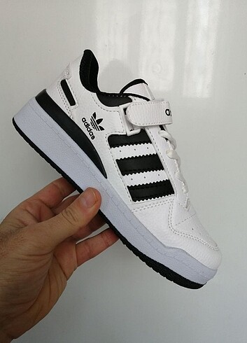39 Beden beyaz Renk Adidas forum low