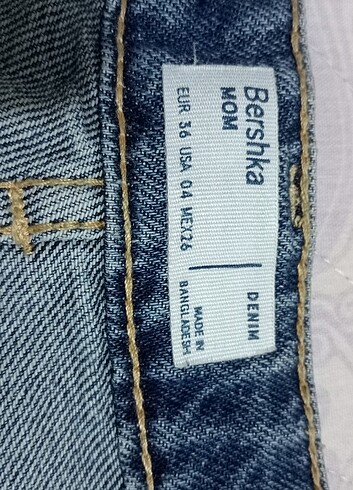 Bershka Kadin şort