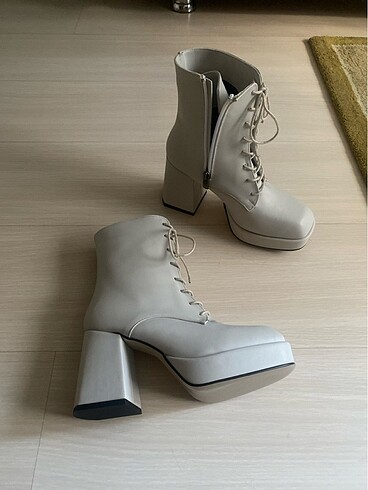 Bershka platform bot