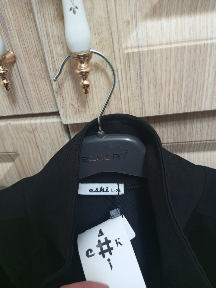 Siyah Zebra Desenli Kadın Ceket - Görsel 3