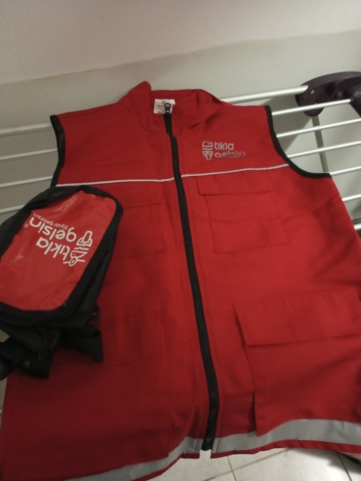 Kırmızı motosiklet  Çantası - Görsel 2