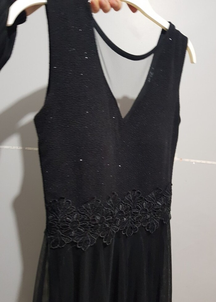 SİYAH ELBİSE - Görsel 3