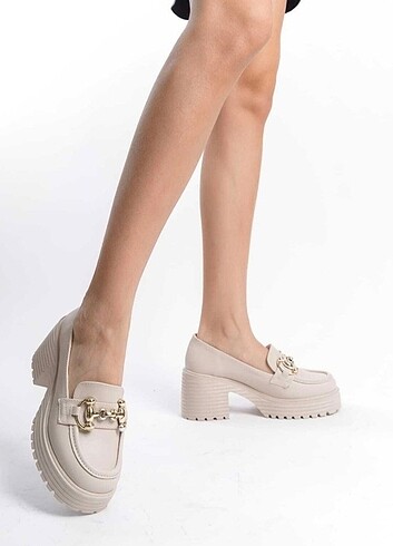 Bej loafer ayakkabı 
