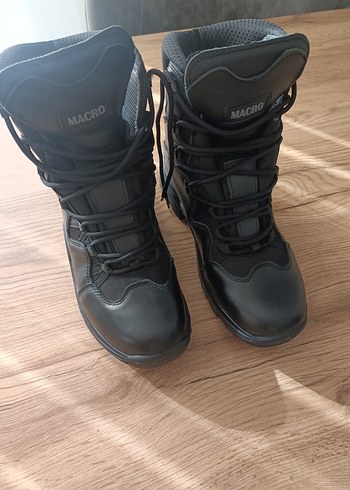 Siyah 42 NUMARA MACRO BOT - Görsel 2