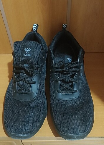 Hummel erkek spor ayakkabı orjinal giyilmemiş 45 numara