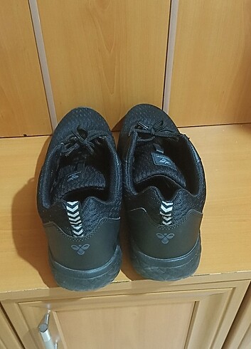 Hummel Hummel erkek spor ayakkabı orjinal giyilmemiş 45 numara