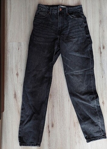 Bershka mom jean