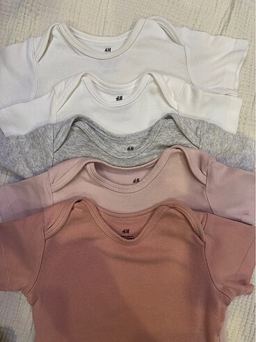 9 Ay Beden pembe Renk H&M 5li Pamuklu Body 9-12 ay