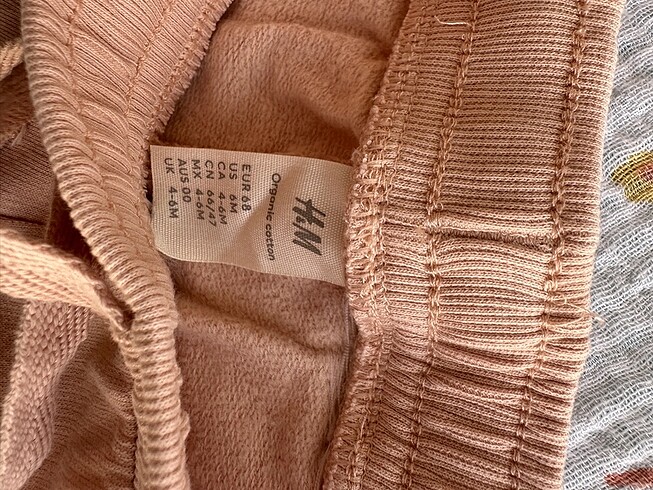H&M H&M ikili eşofman altı 4-6 ay