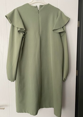 Uzun Kollu Fırfırlı Yeşil Tunik - Görsel 2