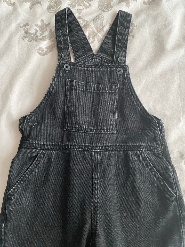 Erkek Çocuk Siyah Denim Askılı Tulum - Görsel 2