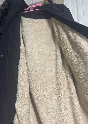 Kürklü Siyah Uzun Kadın Ceket - Görsel 4