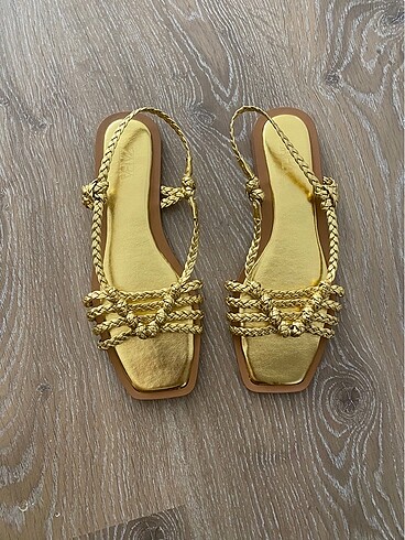 Zara Zara sandalet