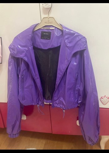 BERSHKA yağmurluk - Görsel 4