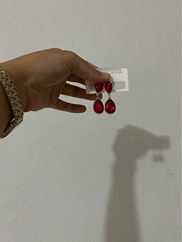 Beden Kına küpesi