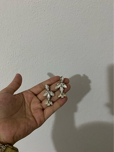 1 kez takıldı