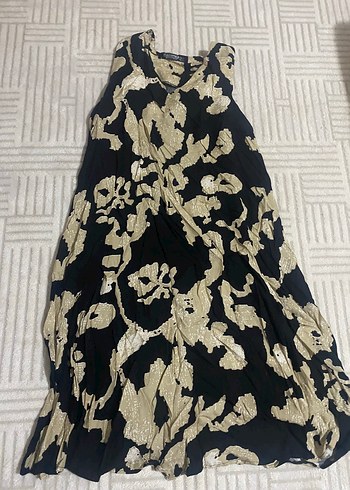 Siyah desenli elbise - Görsel 2