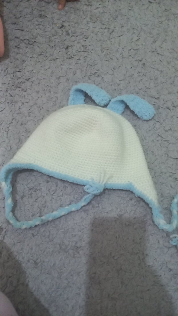 Mavi Kulaklı Beyaz Çocuk Bere - Görsel 3