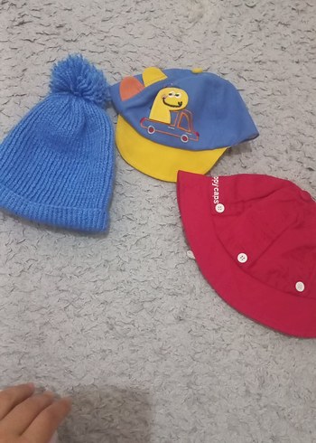 Çocuklar için Renkli Örgü Şapkalar ve Kep - Görsel 2