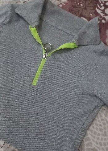 Gri Kısa Kollu Fermuarlı Kadın Sweatshirt - Görsel 2