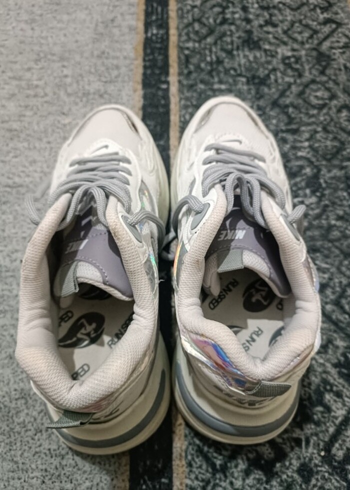 Spor ayakkabı  - Görsel 2