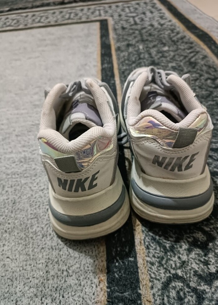 Spor ayakkabı  - Görsel 3