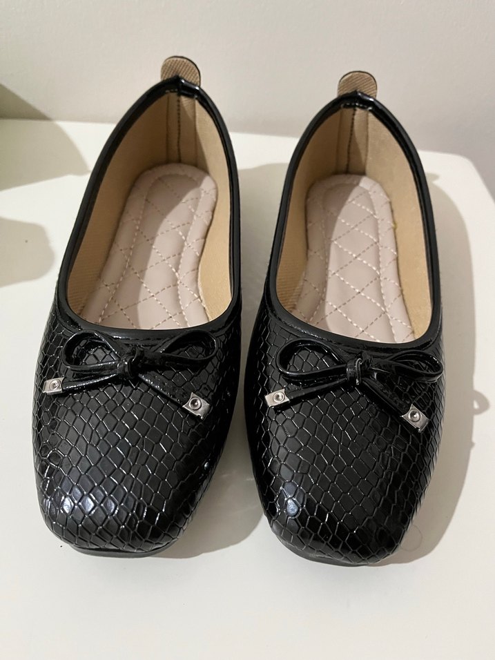 Klasik Siyah Yılan Desenli Topuklu Babet - Görsel 3